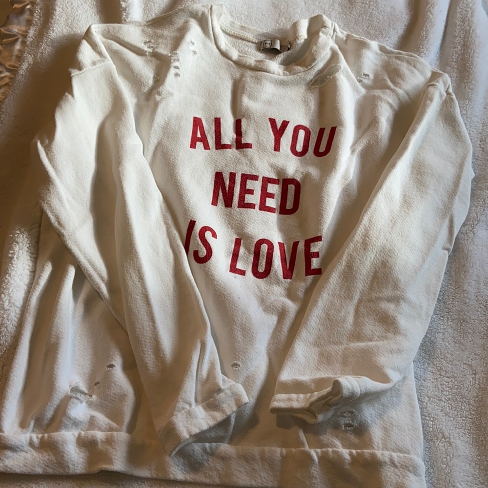 All you need is love pullover